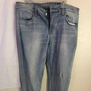 ANERICAN EAGLE BLUE WASHED JEANS